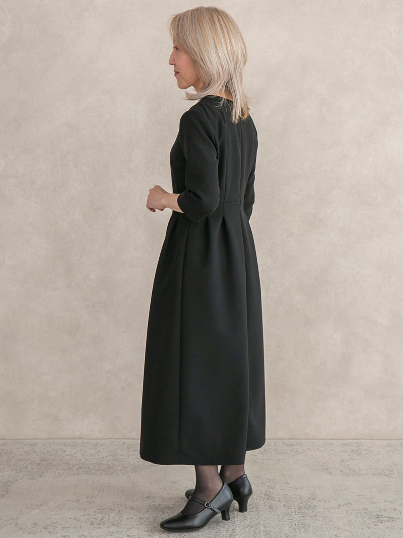 ダブルクロスタックフレアワンピース｜低身長さん・小柄女性向け