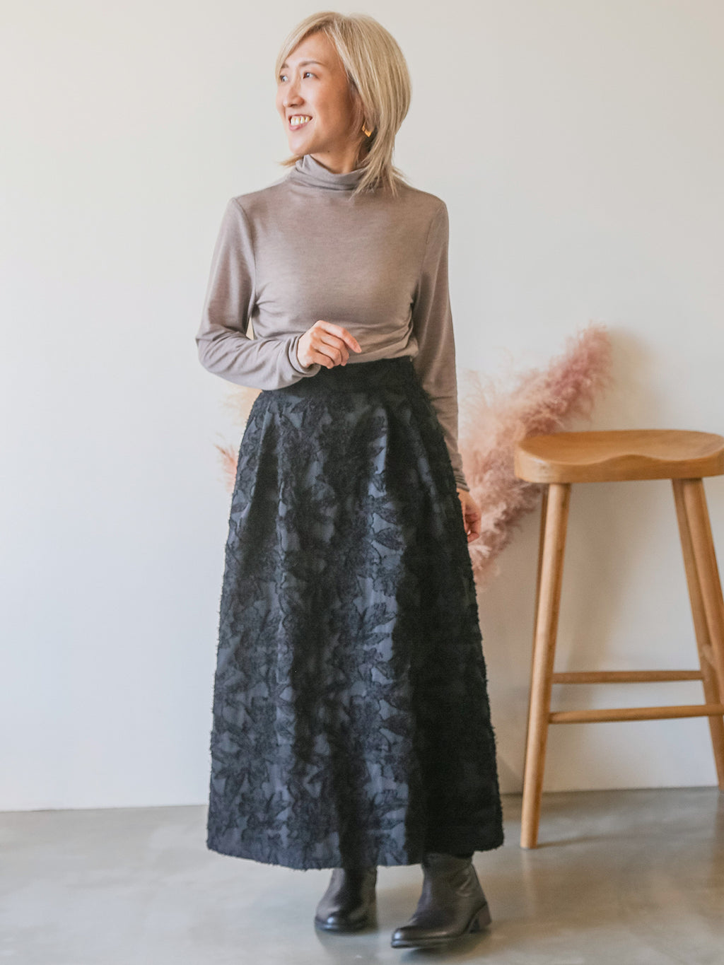 カットジャガードタックスカート – Cobitto