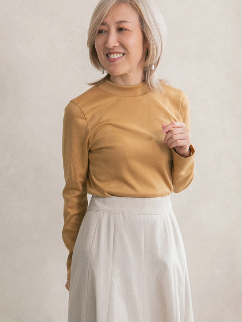 ウールスムースハイネックトップス