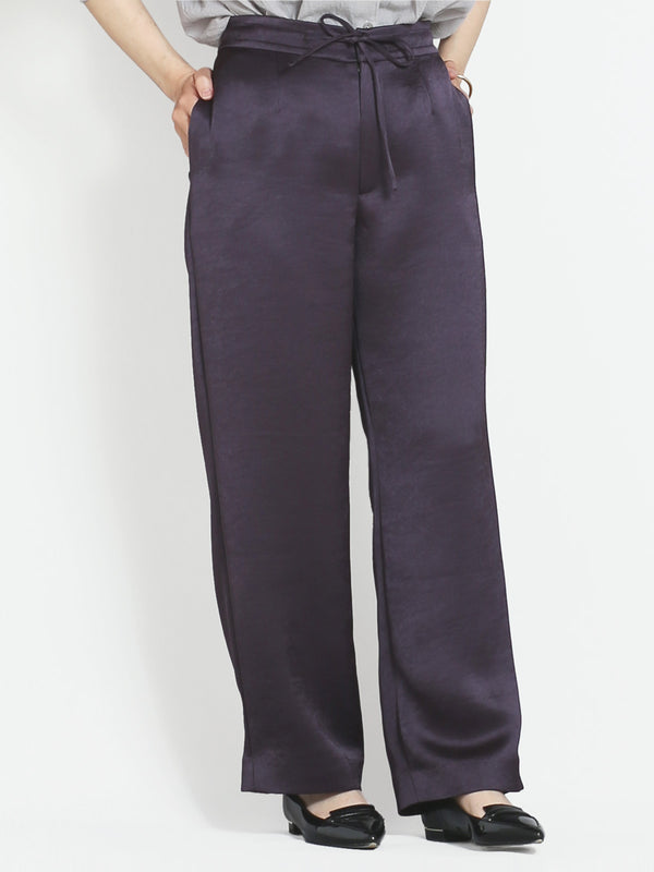 【11月PICKUP】ダブルサテンストレートパンツ