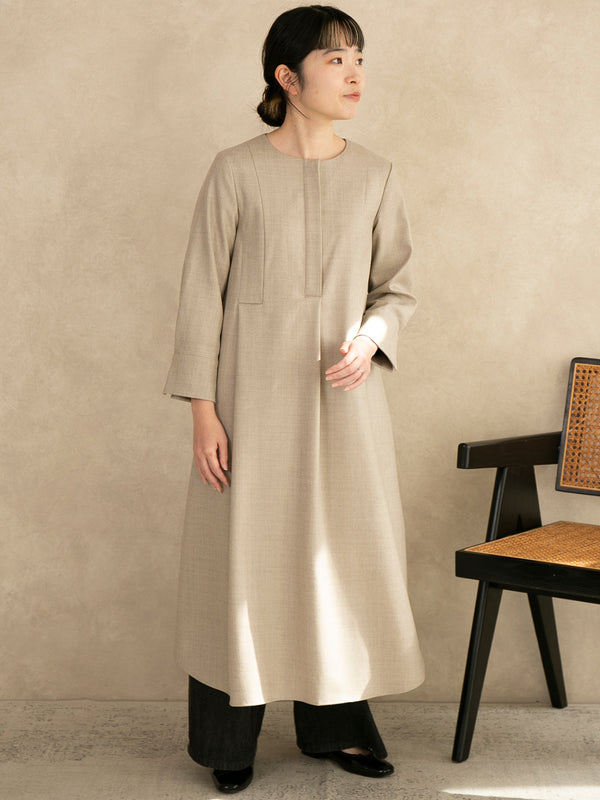 【12月新作】ウールフラノフロントタックワンピース/ベージュ