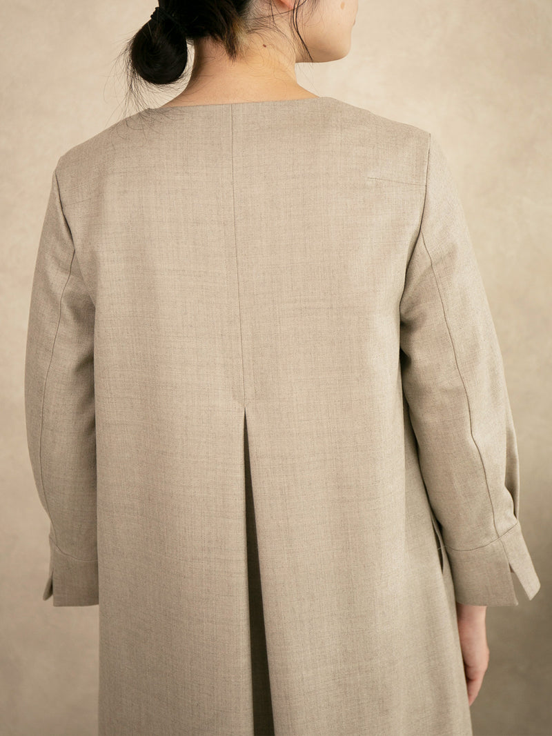 【12月新作】ウールフラノフロントタックワンピース/ベージュ