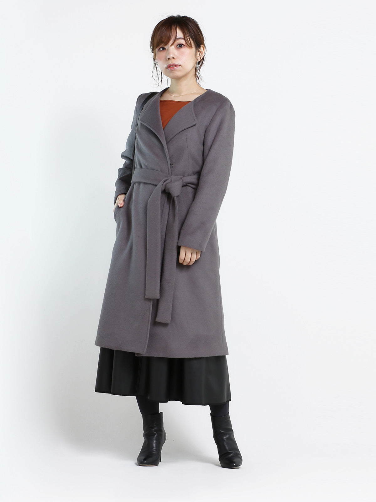 アンゴラビーバーセミダブルノーカラーコート – Cobitto